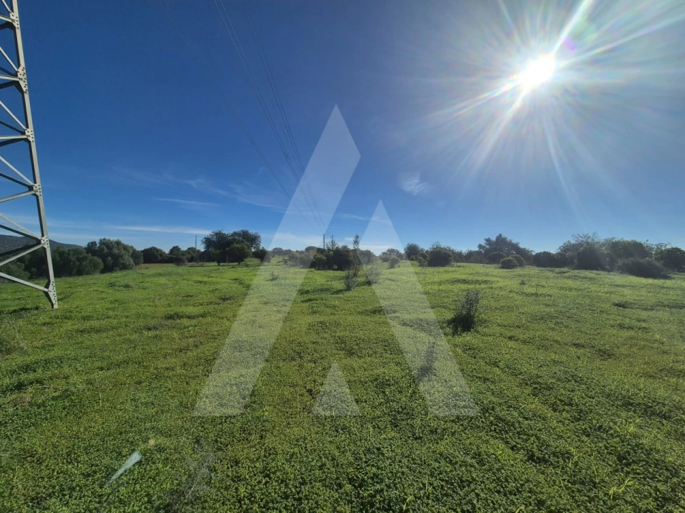 Terreno para Venda em Quarteira Foto 6