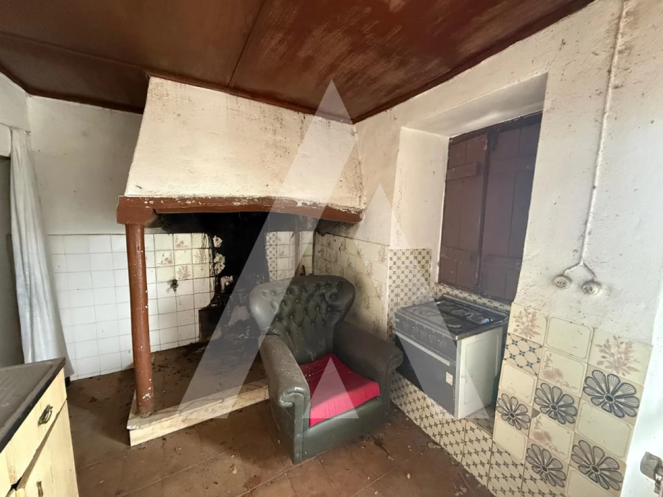 Moradia T2 para Venda em São Mamede Foto 4