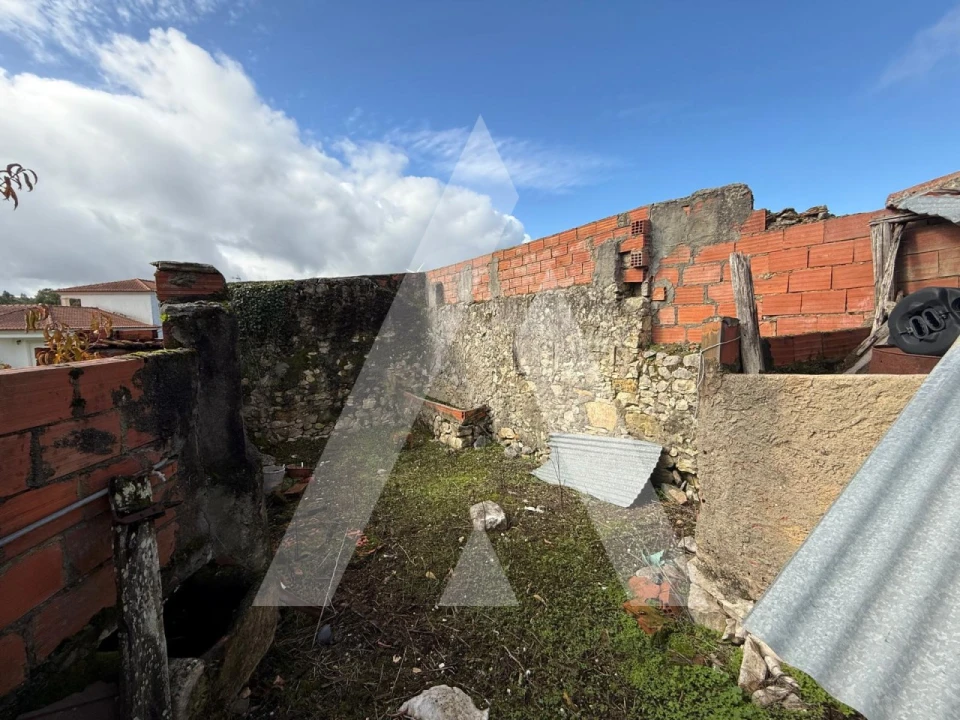 Moradia T2 para Venda em São Mamede Foto 19