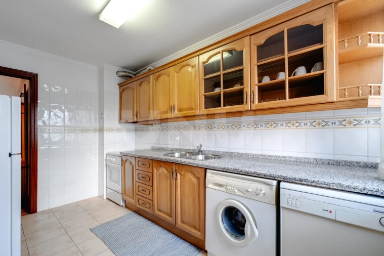 Apartamento T4 para Venda em Malagueira e Horta das Figueiras Foto 9