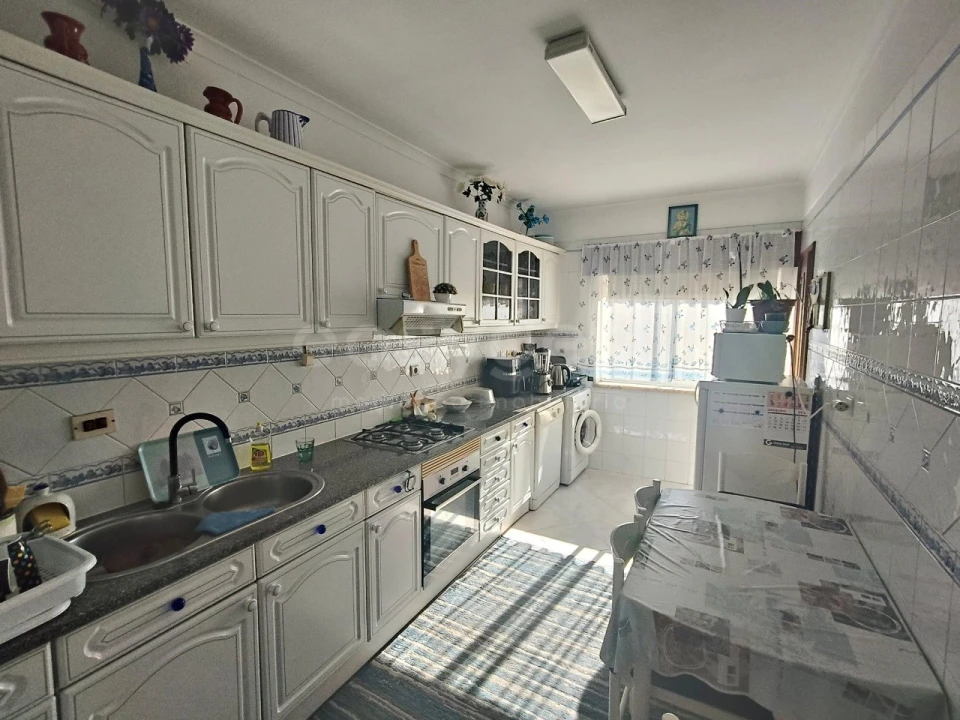 Apartamento T3 para Venda em Seixal, Arrentela e Aldeia de Paio Pires Foto 2