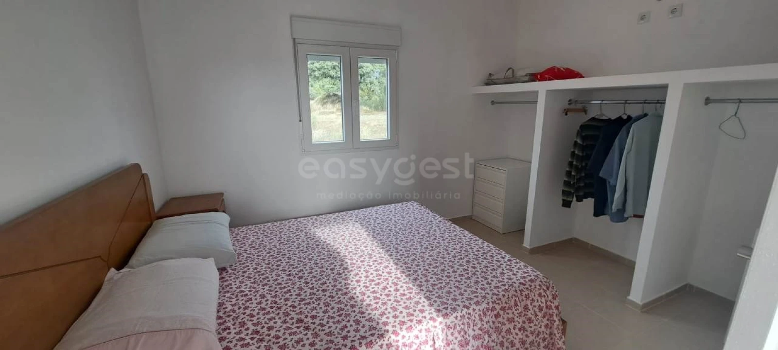 Terreno para Venda em Vale da Madre Foto 6