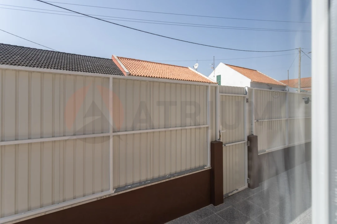 Moradia T3 para Venda em Gambia-Pontes-Alto da Guerra Foto 15