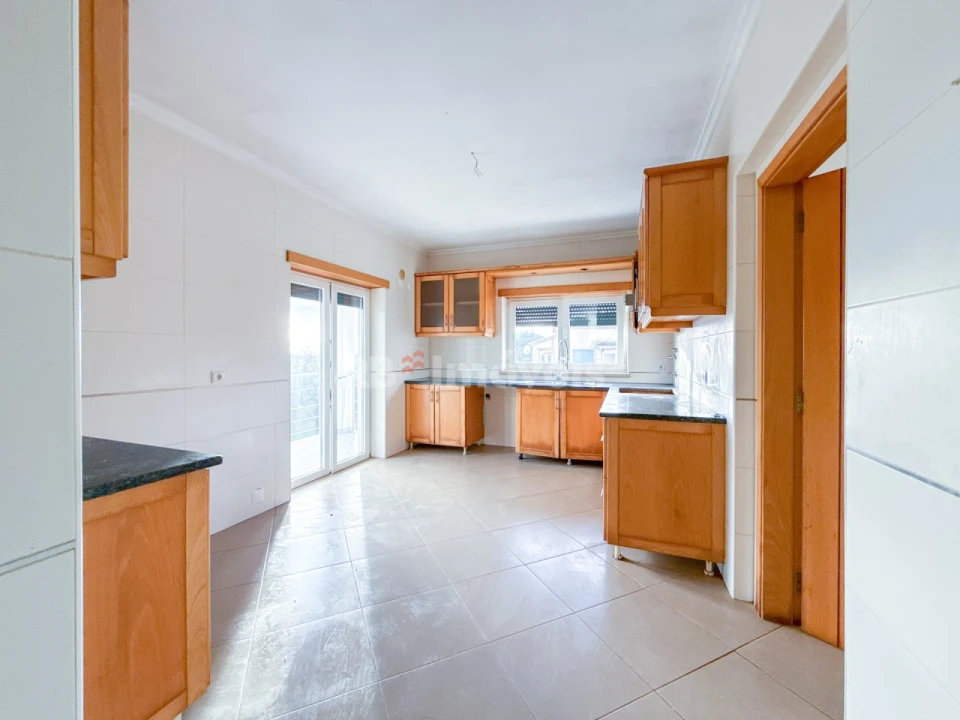 Moradia T2 para Venda em Serra e Junceira Foto 25