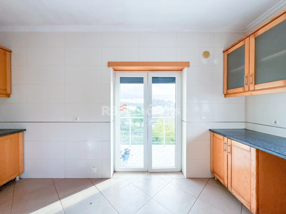 Moradia T2 para Venda em Serra e Junceira Foto 28