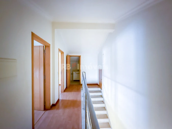 Moradia T2 para Venda em Serra e Junceira Foto 49