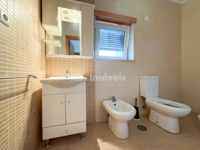 Moradia T2 para Venda em Serra e Junceira Foto 51