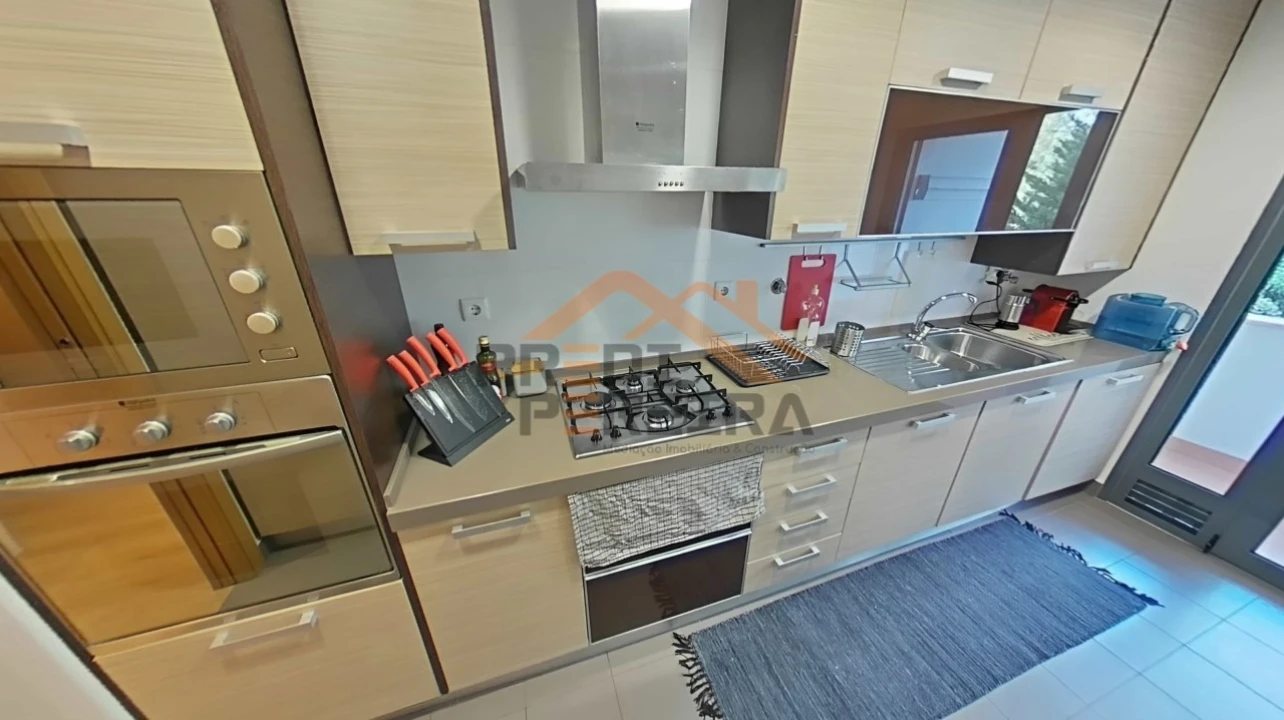 Apartamento T2 para Venda em Ramada e Caneças Foto 4