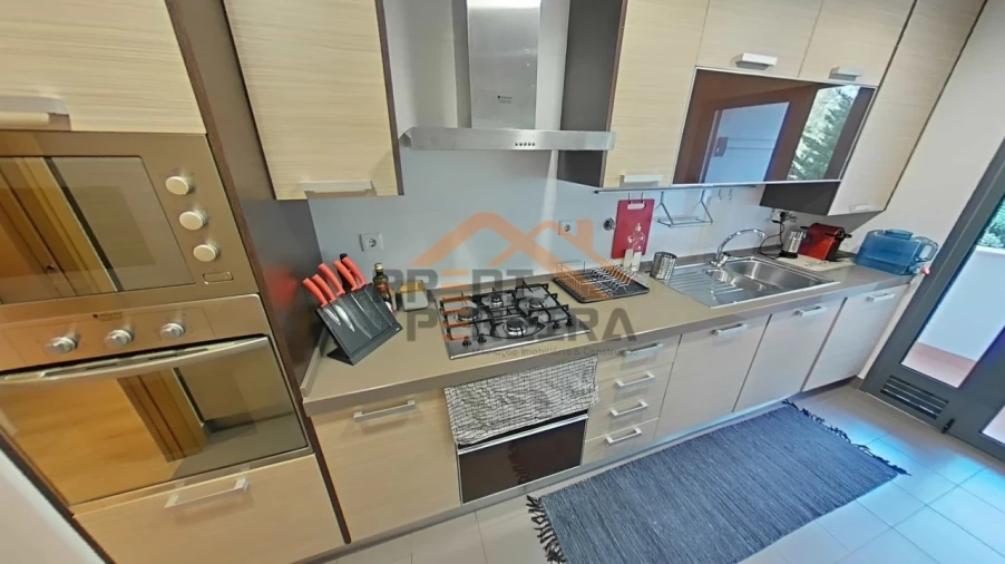 Apartamento T2 para Venda em Ramada e Caneças Foto 4