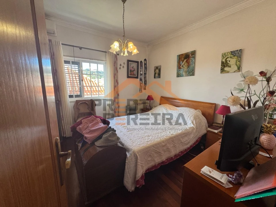 Moradia T4 para Venda em Ramada e Caneças Foto 39