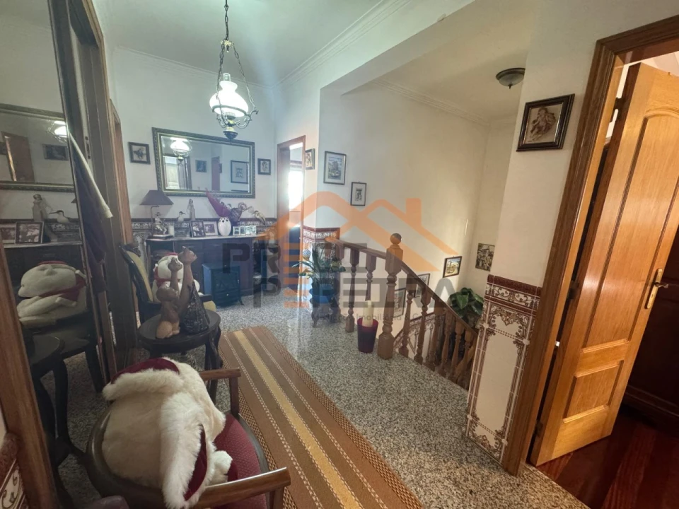 Moradia T4 para Venda em Ramada e Caneças Foto 31