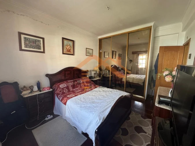 Moradia T4 para Venda em Ramada e Caneças Foto 33