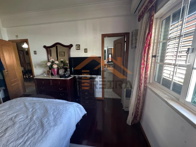 Moradia T4 para Venda em Ramada e Caneças Foto 34