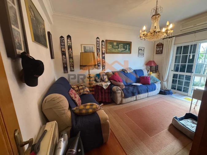 Moradia T4 para Venda em Ramada e Caneças Foto 17