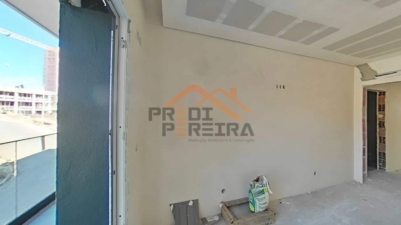 Apartamento T2 para Venda em Santo António dos Cavaleiros e Frielas Foto 6