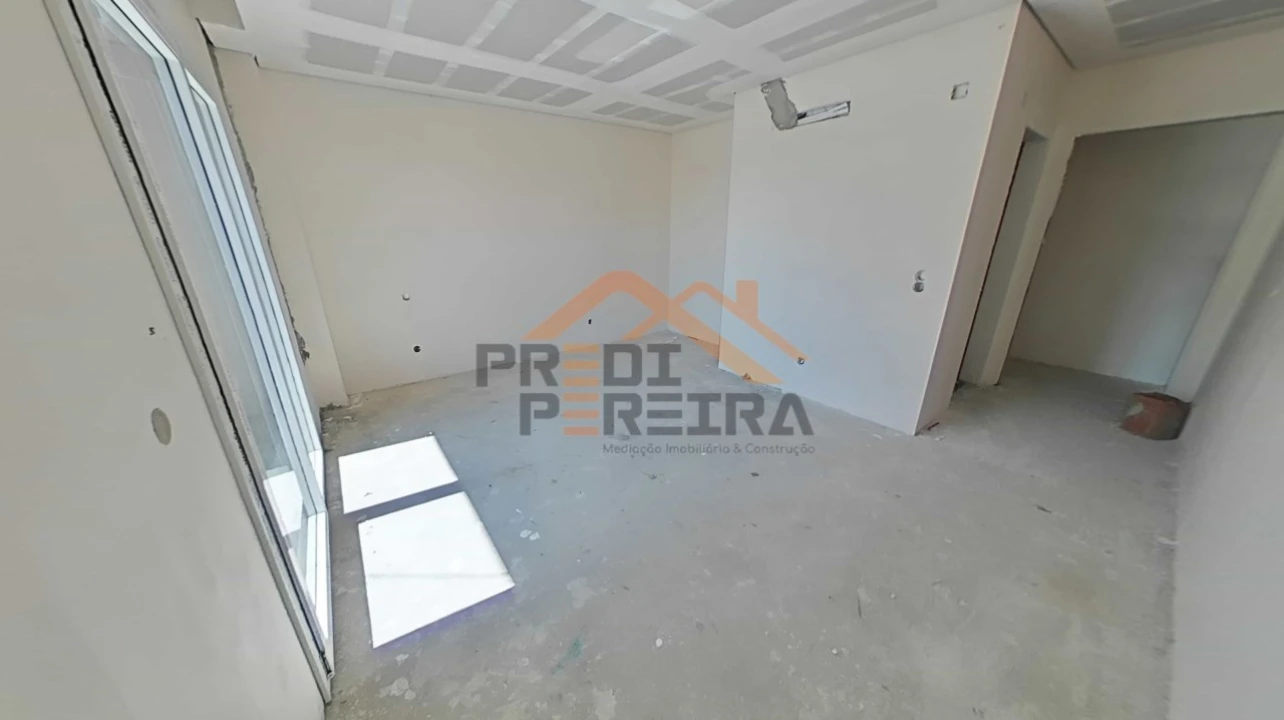 Apartamento T2 para Venda em Santo António dos Cavaleiros e Frielas Foto 14