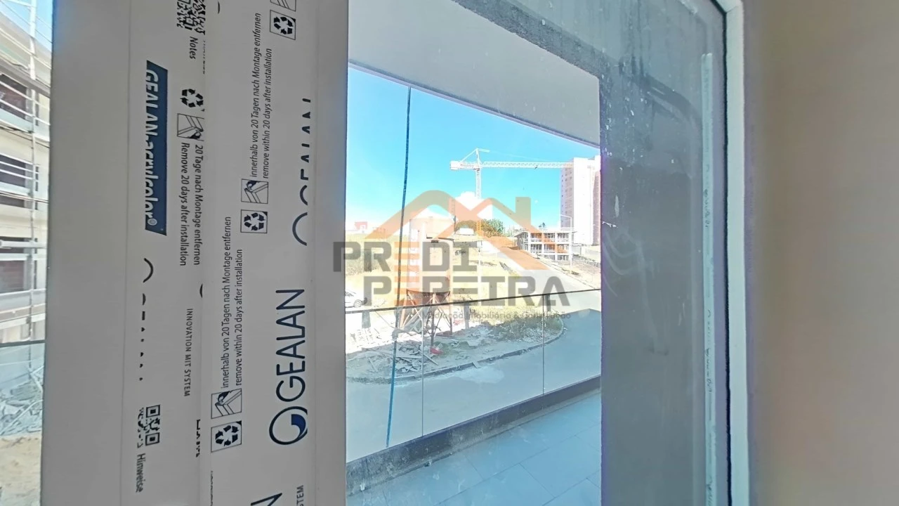 Apartamento T2 para Venda em Santo António dos Cavaleiros e Frielas Foto 25