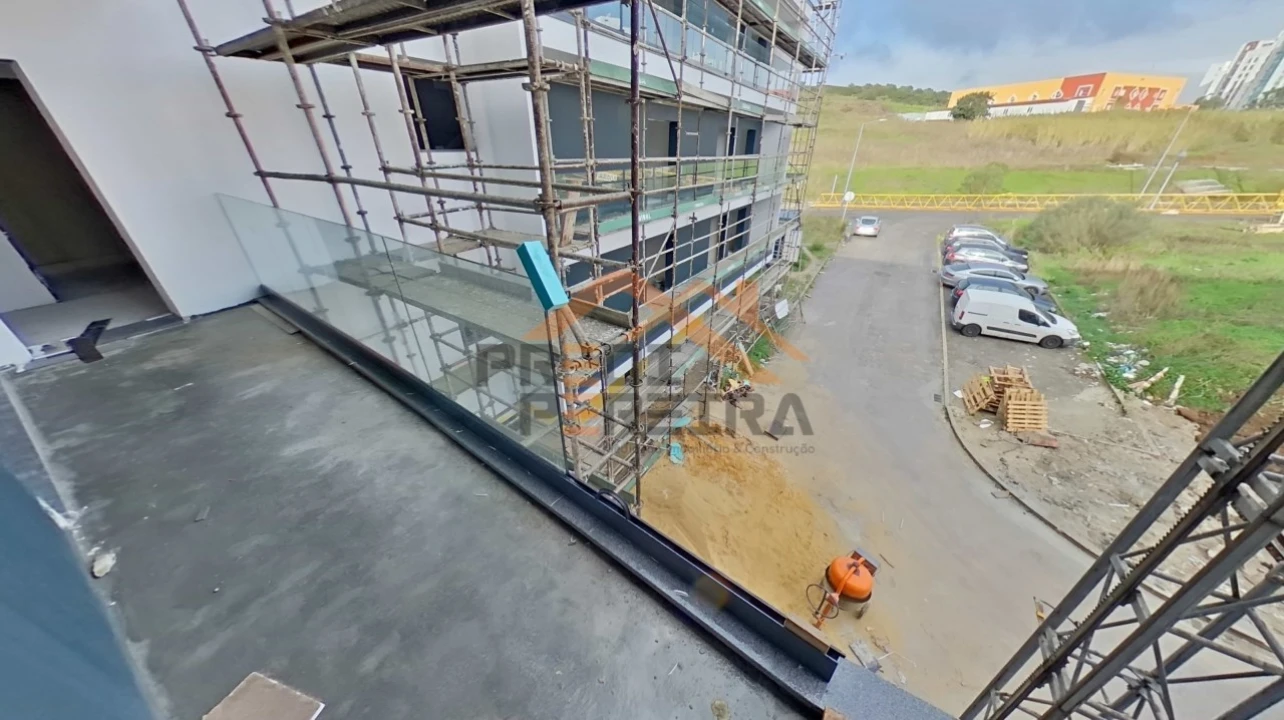 Apartamento T2 para Venda em Santo António dos Cavaleiros e Frielas Foto 6