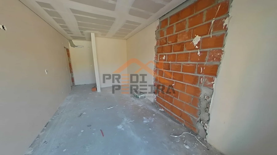 Apartamento T2 para Venda em Santo António dos Cavaleiros e Frielas Foto 16