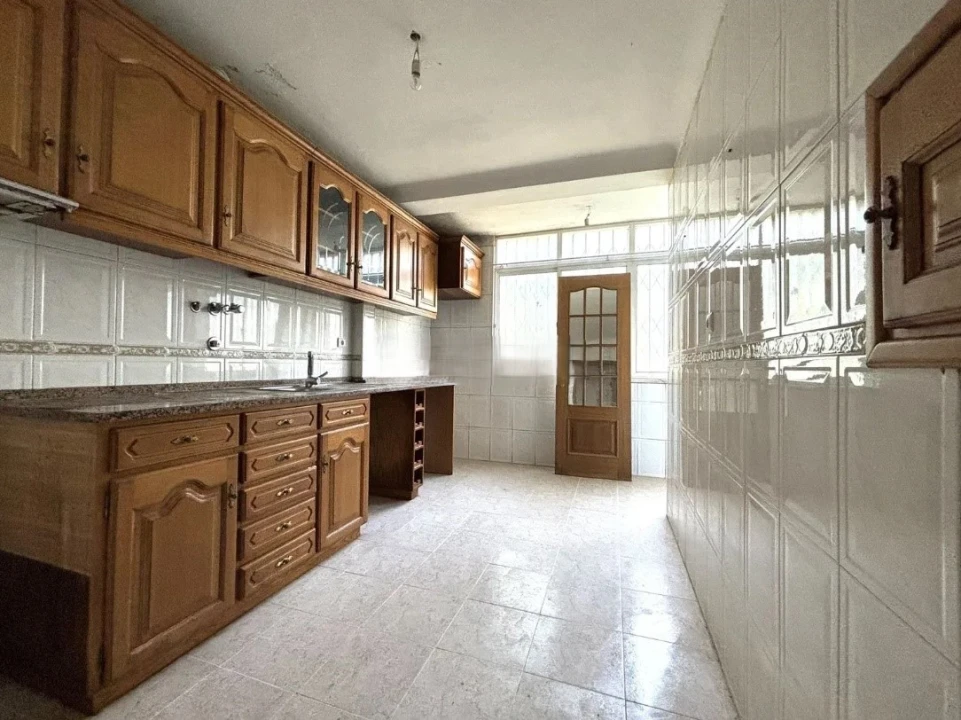 Apartamento T2 para Venda em Benfica Foto 21