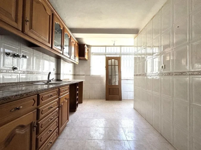 Apartamento T2 para Venda em Benfica Foto 1