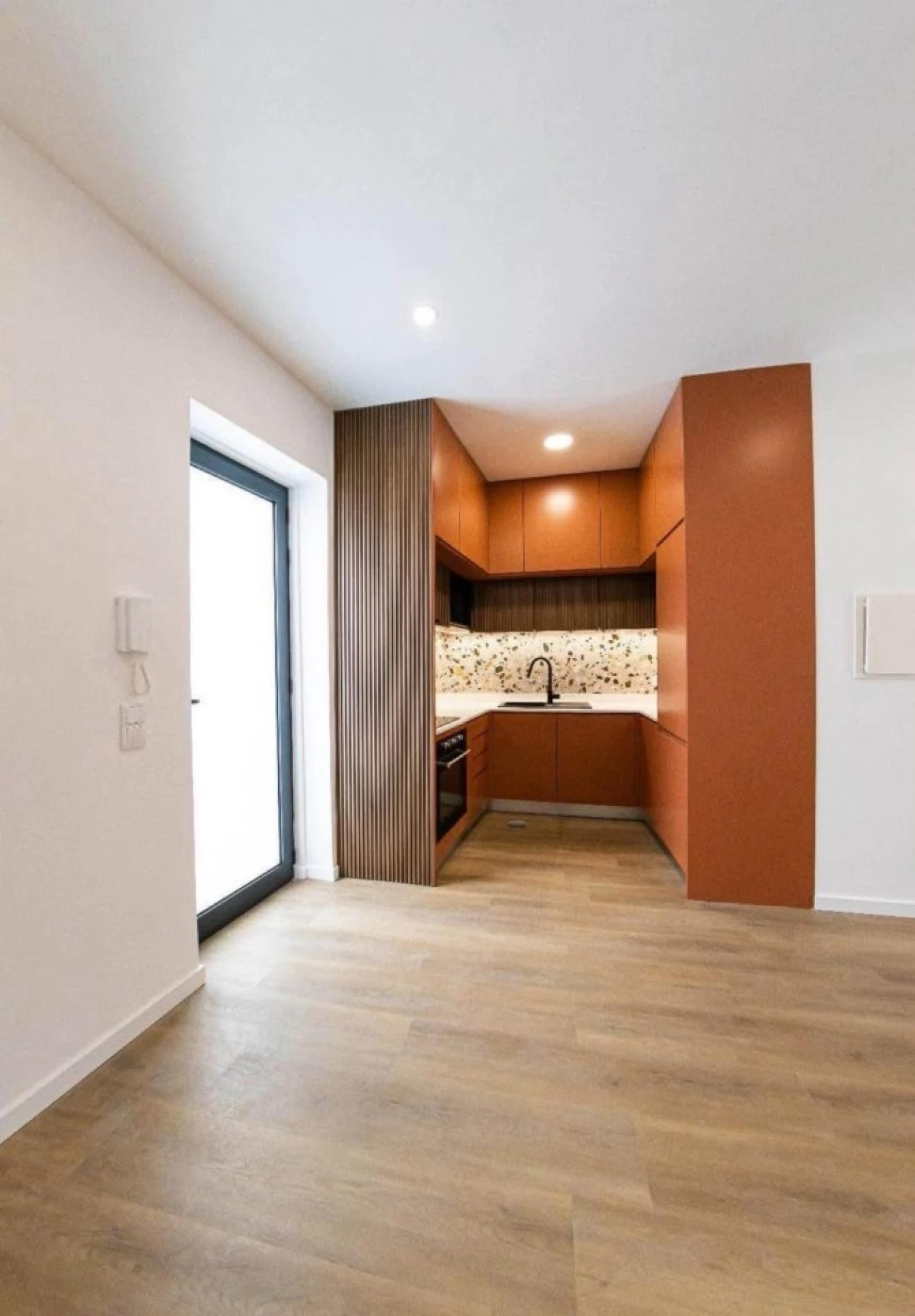 Apartamento T2 para Venda em Mafamude e Vilar do Paraíso Foto 4