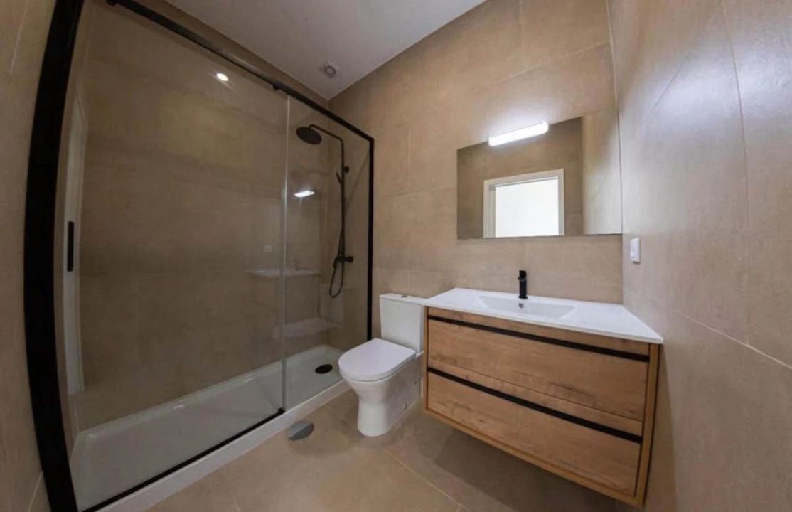 Apartamento T2 para Venda em Mafamude e Vilar do Paraíso Foto 5