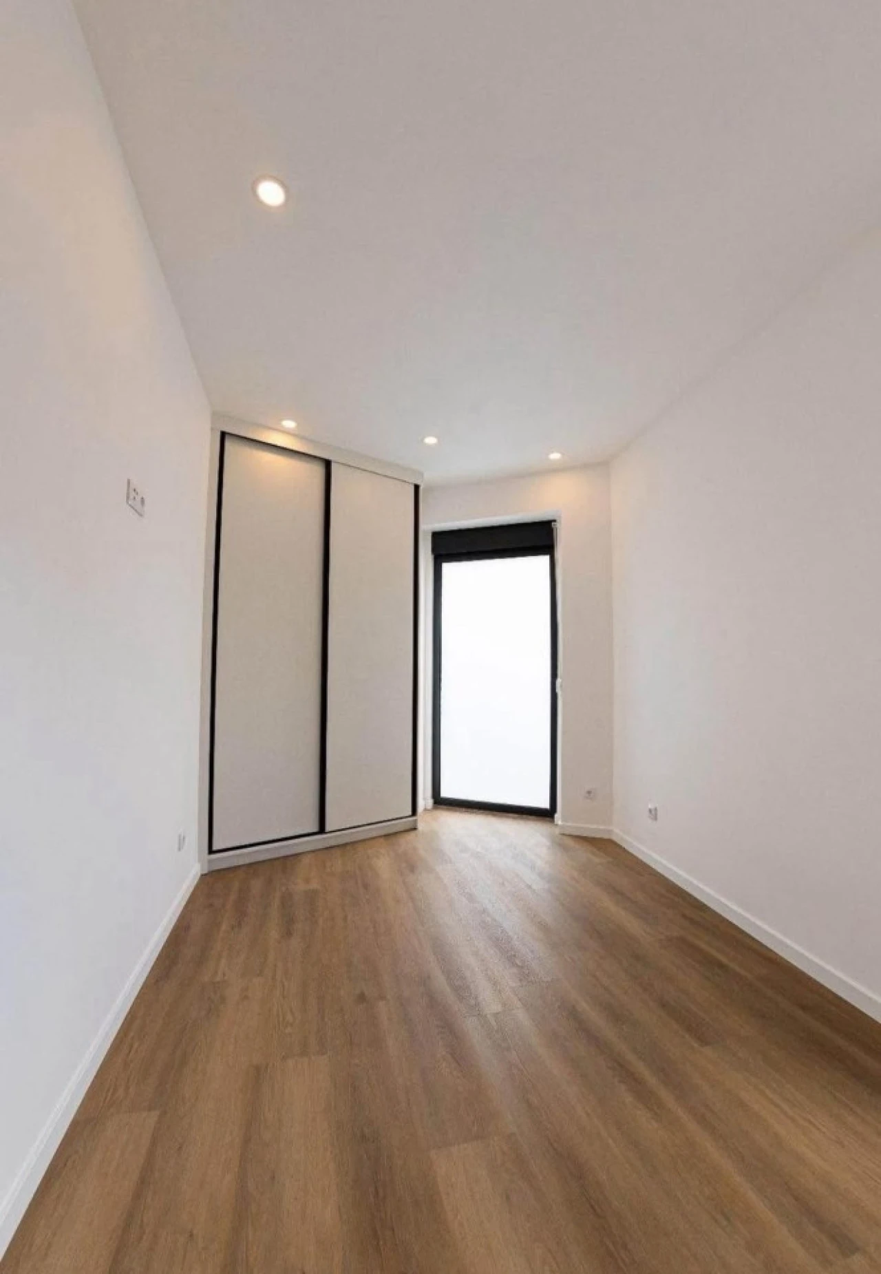 Apartamento T2 para Venda em Mafamude e Vilar do Paraíso Foto 6