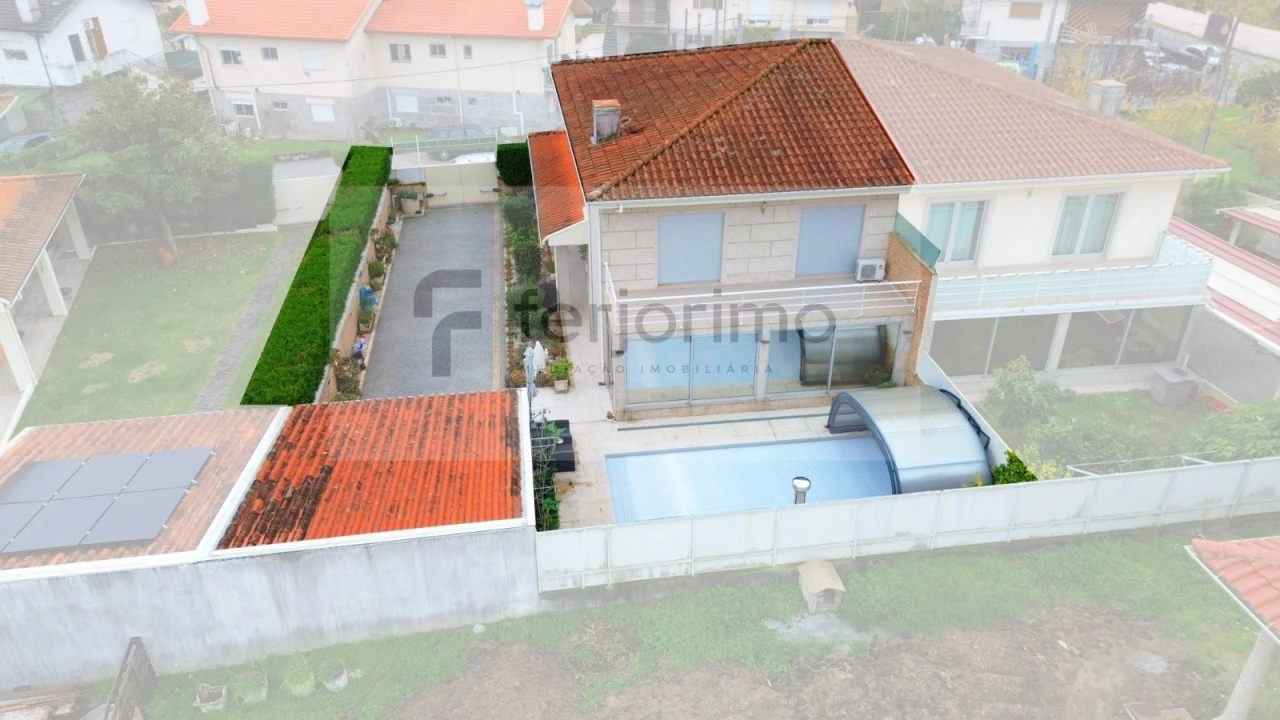 Moradia T3 para Venda em Barco Foto 2