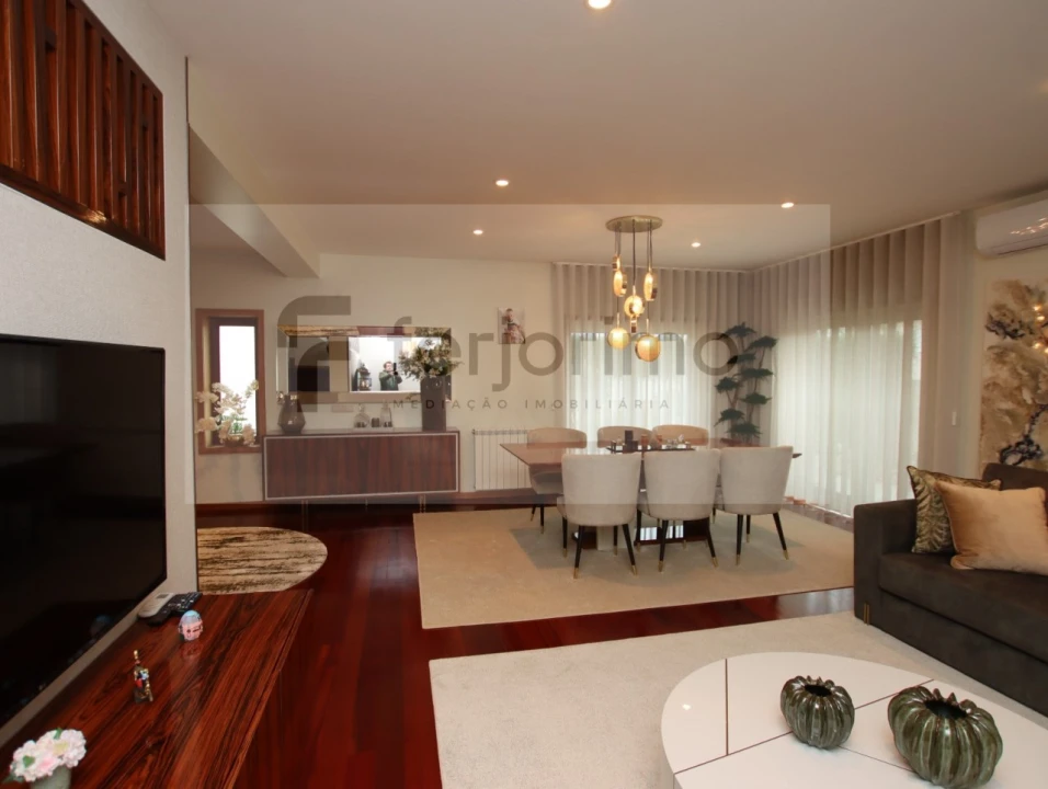 Moradia T3 para Venda em Barco Foto 11