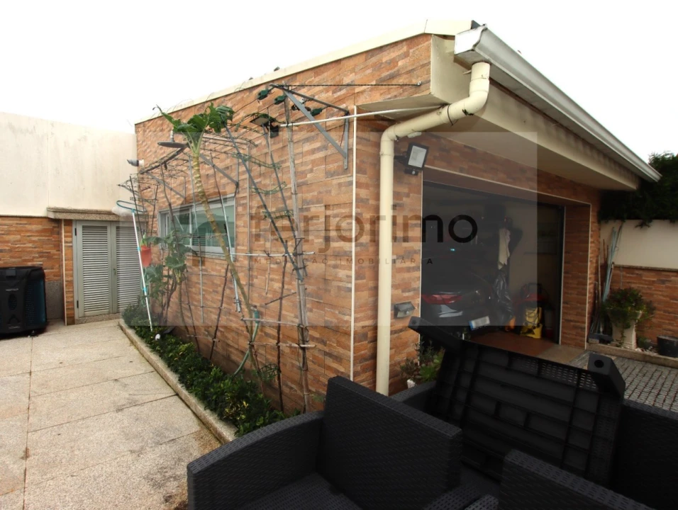 Moradia T3 para Venda em Barco Foto 34