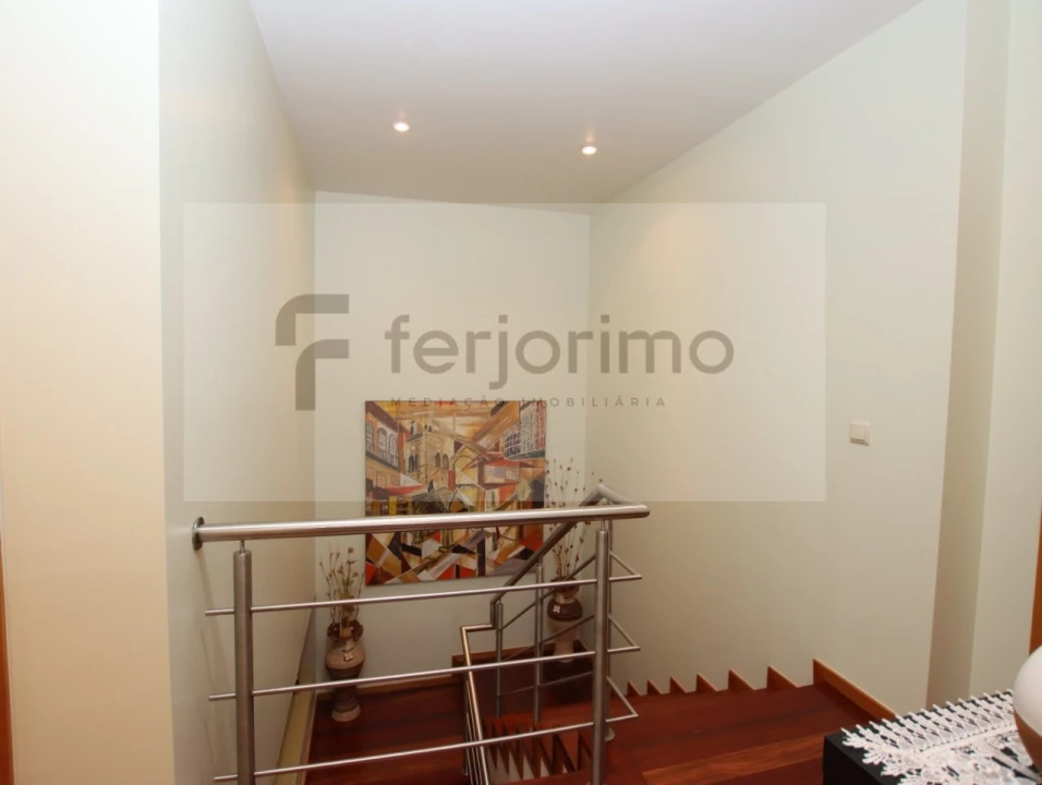 Moradia T3 para Venda em Barco Foto 41