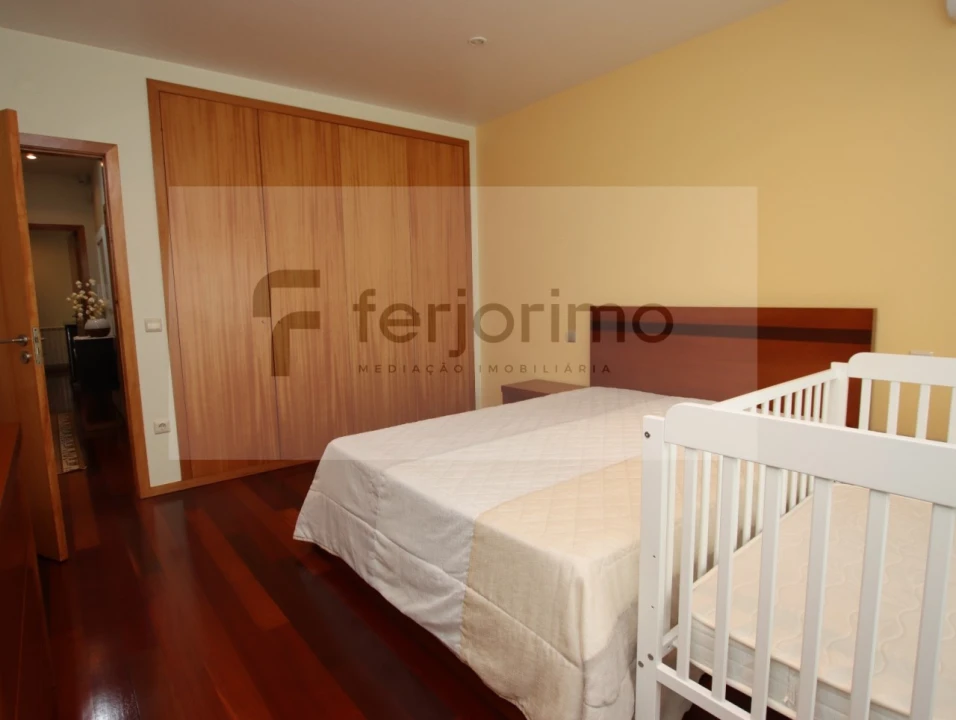 Moradia T3 para Venda em Barco Foto 46