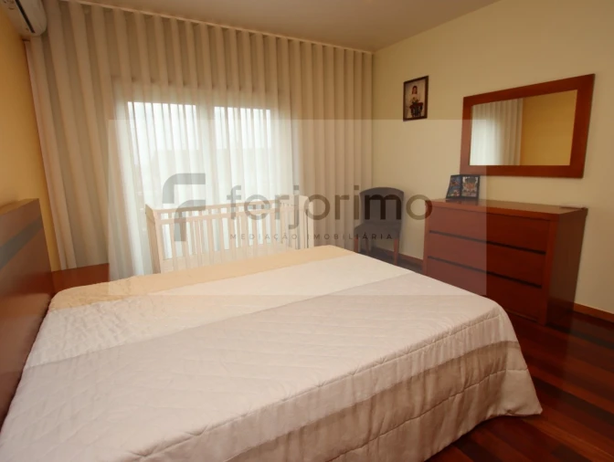 Moradia T3 para Venda em Barco Foto 45