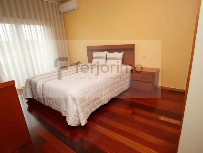 Moradia T3 para Venda em Barco Foto 49