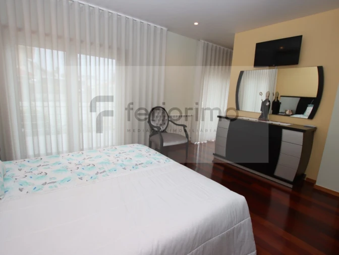 Moradia T3 para Venda em Barco Foto 59