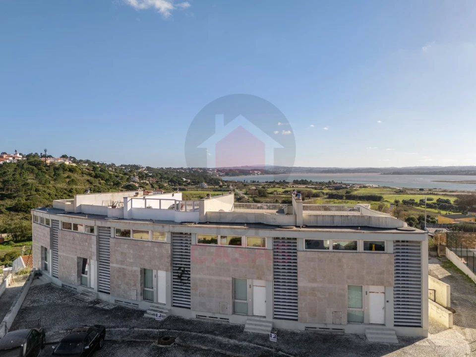 Moradia T3 para Venda em Foz do Arelho Foto 3