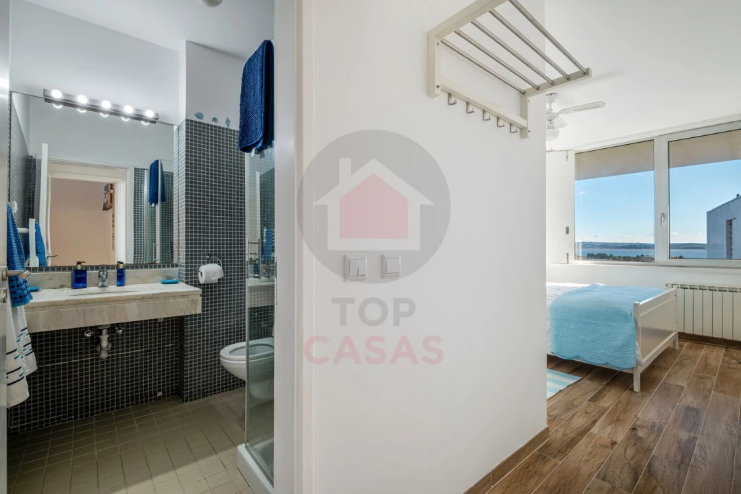 Moradia T3 para Venda em Foz do Arelho Foto 12