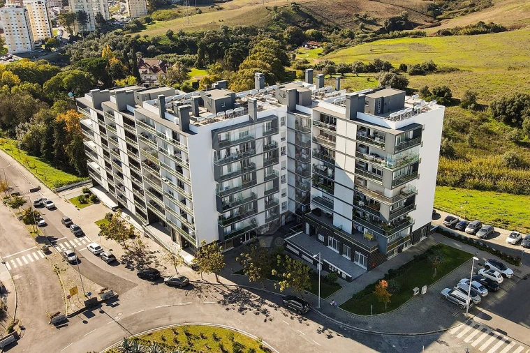 Apartamento T3 para Venda em Póvoa de Santo Adrião e Olival Basto Foto 28