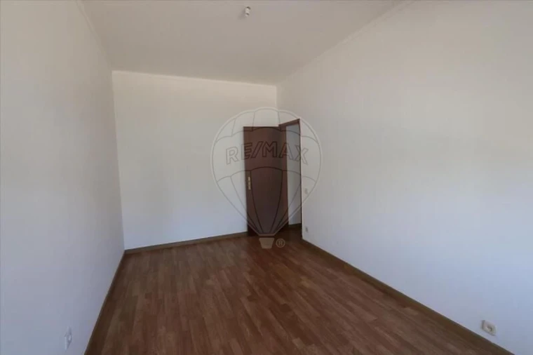 Apartamento T3 para Venda em Baixa da Banheira e Vale da Amoreira Foto 8