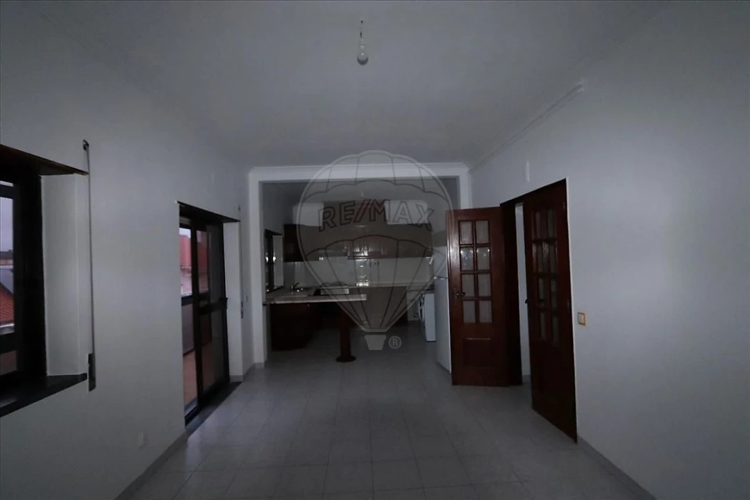 Apartamento T3 para Venda em Quinta do Conde Foto 9