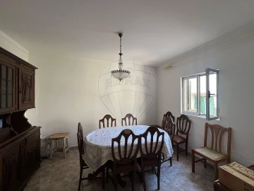 Moradia T3 para Venda em São João de Negrilhos