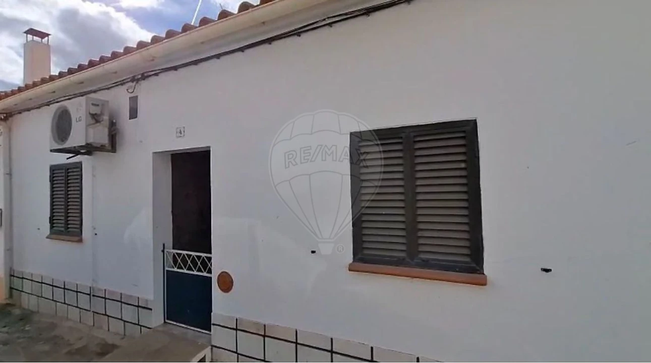 Moradia T3 para Venda em São João de Negrilhos Foto 1