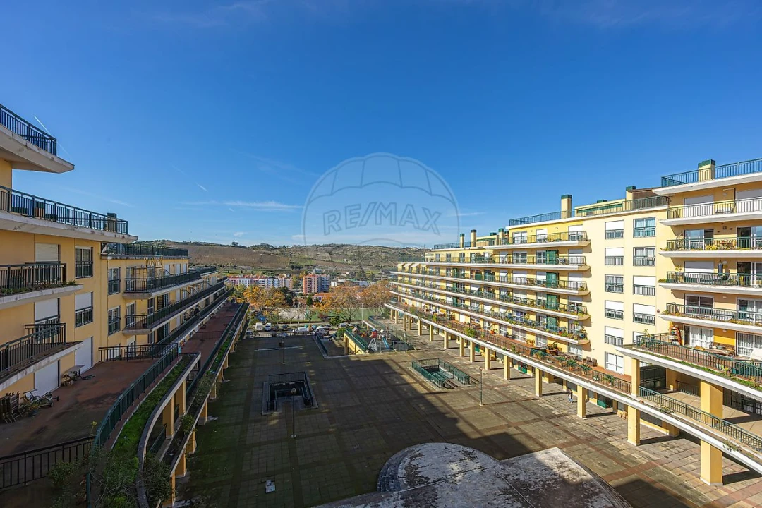 Apartamento T4 para Venda em Santa Maria, São Pedro e Matacães Foto 20