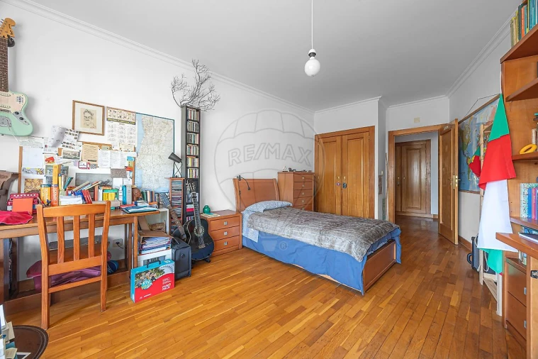 Apartamento T4 para Venda em Santa Maria, São Pedro e Matacães Foto 13