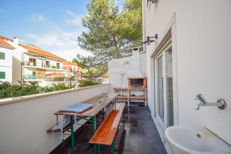 Moradia T3 para Venda em Vialonga Foto 21