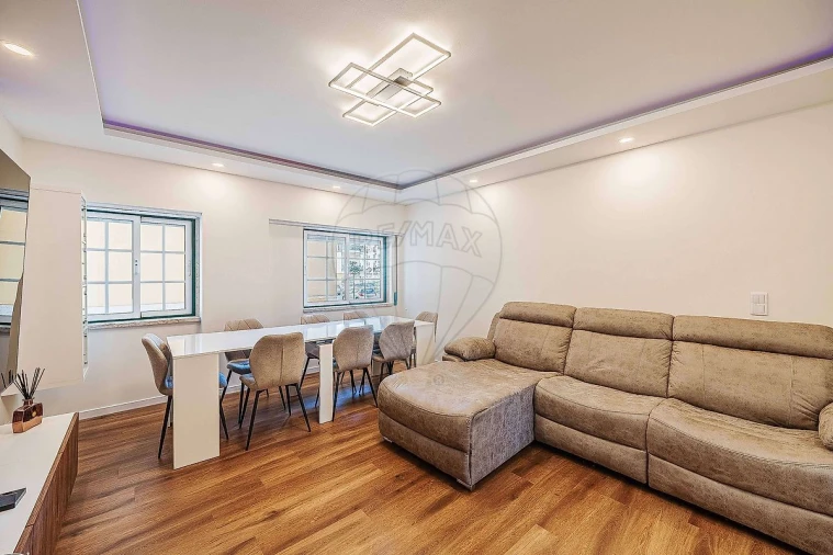 Apartamento T2 para Venda em Malveira e São Miguel de Alcainça Foto 31