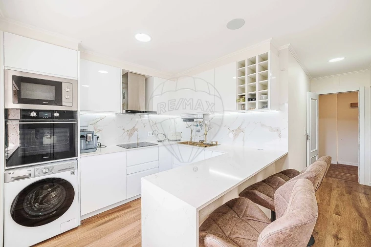 Apartamento T2 para Venda em Malveira e São Miguel de Alcainça Foto 5