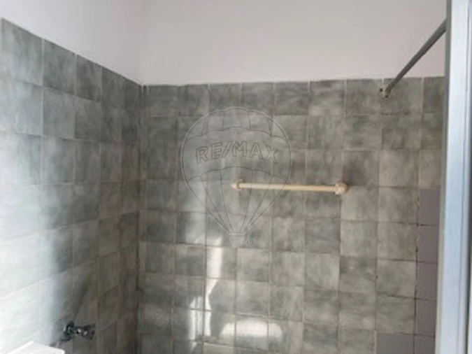 Apartamento T3 para Venda em Santo António dos Cavaleiros e Frielas Foto 8