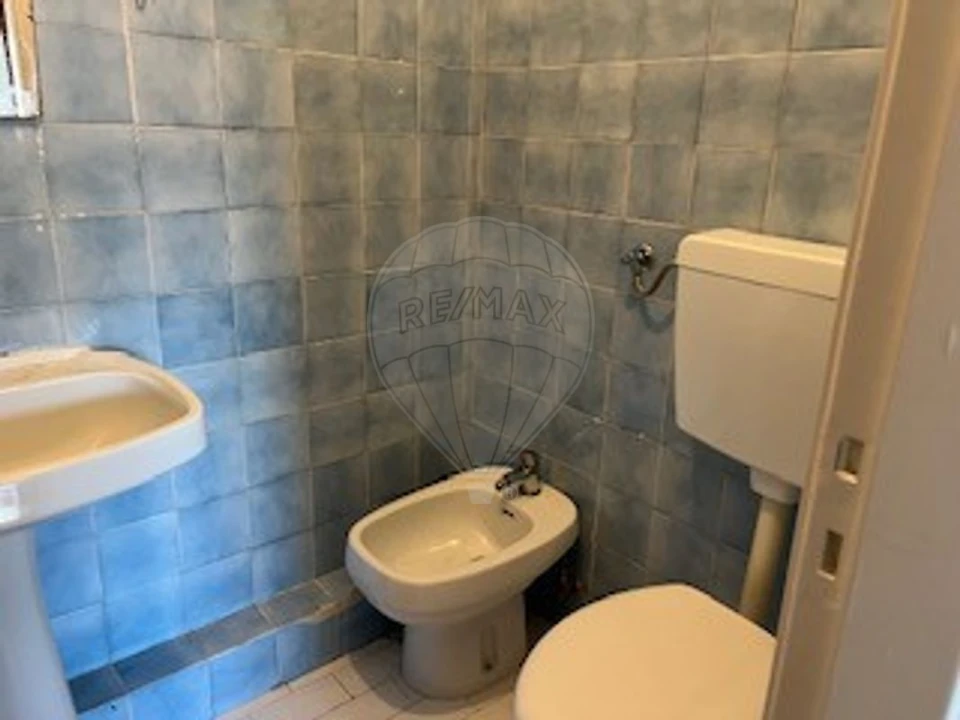 Apartamento T3 para Venda em Santo António dos Cavaleiros e Frielas Foto 7